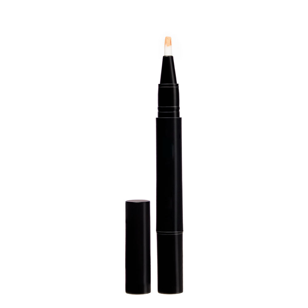 Lakme Absolute Instant Airbrush Concealer Pen - Sand (1.8 g)